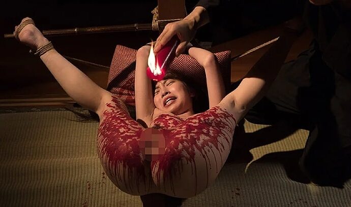 緊縛され蝋燭責めされる愛野ももな