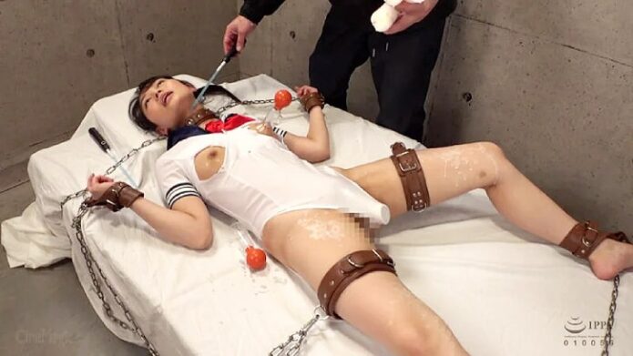 生徒会長を緊縛して喰い込みマゾ調教